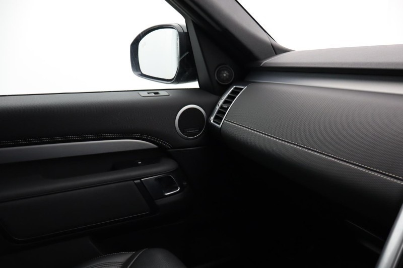 2023 (73) LAND ROVER DISCOVERY 3.0 D300 Dynamic SE 5dr Auto 5179511