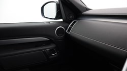 2023 (73) LAND ROVER DISCOVERY 3.0 D300 Dynamic SE 5dr Auto 5179511