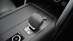 2023 (73) LAND ROVER DISCOVERY 3.0 D300 Dynamic SE 5dr Auto 5179500