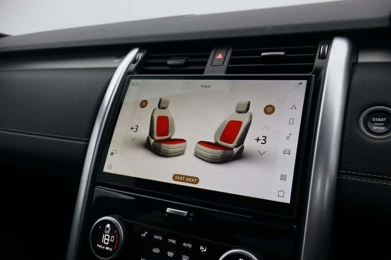 2023 (73) LAND ROVER DISCOVERY 3.0 D300 Dynamic SE 5dr Auto 5179506