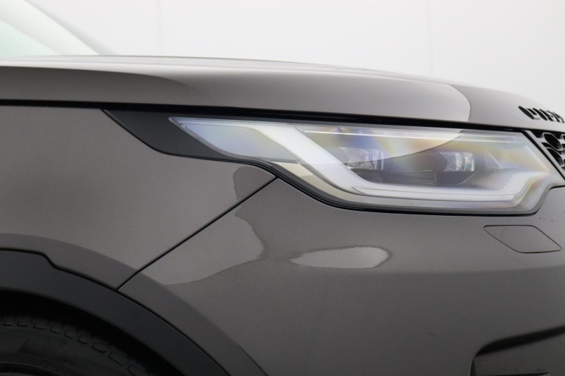 2023 (73) LAND ROVER DISCOVERY 3.0 D300 Dynamic SE 5dr Auto 5179482