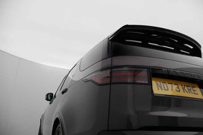 2023 (73) LAND ROVER DISCOVERY 3.0 D300 Dynamic SE 5dr Auto 5179455