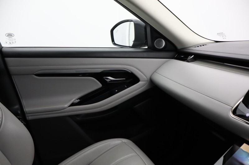 2022 (22) LAND ROVER RANGE ROVER EVOQUE 2.0 D200 Autobiography 5dr Auto 5200923