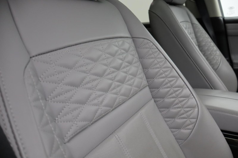 2022 (22) LAND ROVER RANGE ROVER EVOQUE 2.0 D200 Autobiography 5dr Auto 5200939