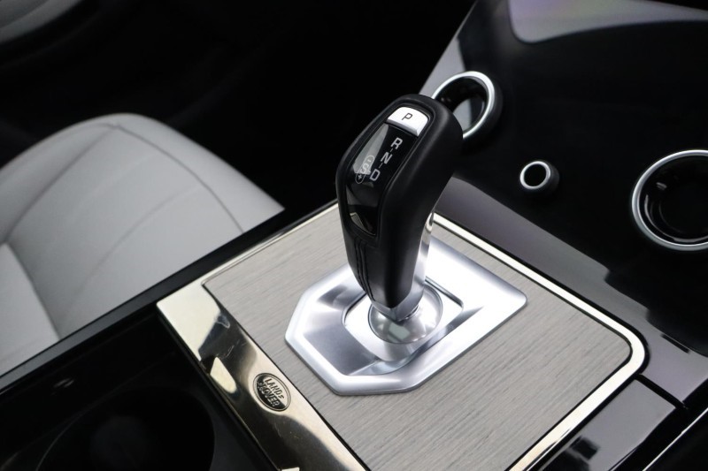 2022 (22) LAND ROVER RANGE ROVER EVOQUE 2.0 D200 Autobiography 5dr Auto 5201121