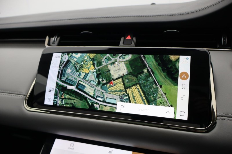 2022 (22) LAND ROVER RANGE ROVER EVOQUE 2.0 D200 Autobiography 5dr Auto 5201137