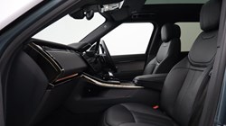 2026 (26) LAND ROVER RANGE ROVER SPORT 3.0 D300 Dynamic SE 5dr Auto 5187220