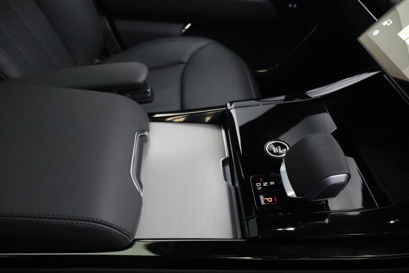 2026 (26) LAND ROVER RANGE ROVER SPORT 3.0 D300 Dynamic SE 5dr Auto 5187274