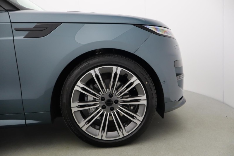2026 (26) LAND ROVER RANGE ROVER SPORT 3.0 D300 Dynamic SE 5dr Auto 5187239