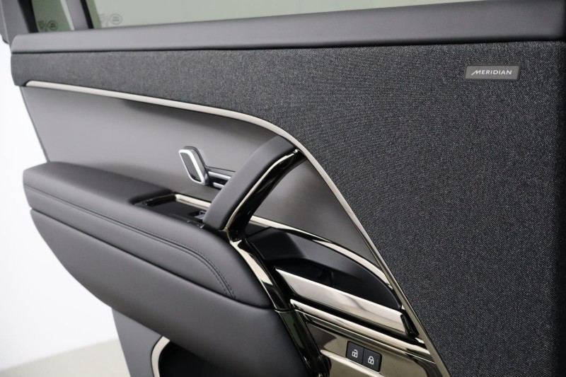 2026 (26) LAND ROVER RANGE ROVER SPORT 3.0 D300 Dynamic SE 5dr Auto 5187258