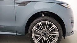 2026 (26) LAND ROVER RANGE ROVER SPORT 3.0 D300 Dynamic SE 5dr Auto 5187235