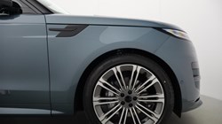 2026 (26) LAND ROVER RANGE ROVER SPORT 3.0 D300 Dynamic SE 5dr Auto 5187238