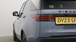 2023 (23) LAND ROVER COMMERCIAL DISCOVERY 3.0 D300 SE Commercial Auto 5190778
