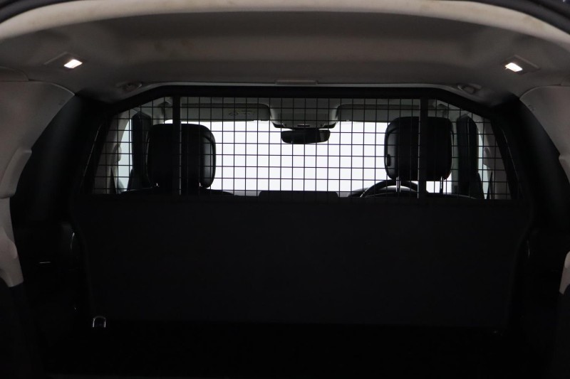 2023 (23) LAND ROVER COMMERCIAL DISCOVERY 3.0 D300 SE Commercial Auto 5187061