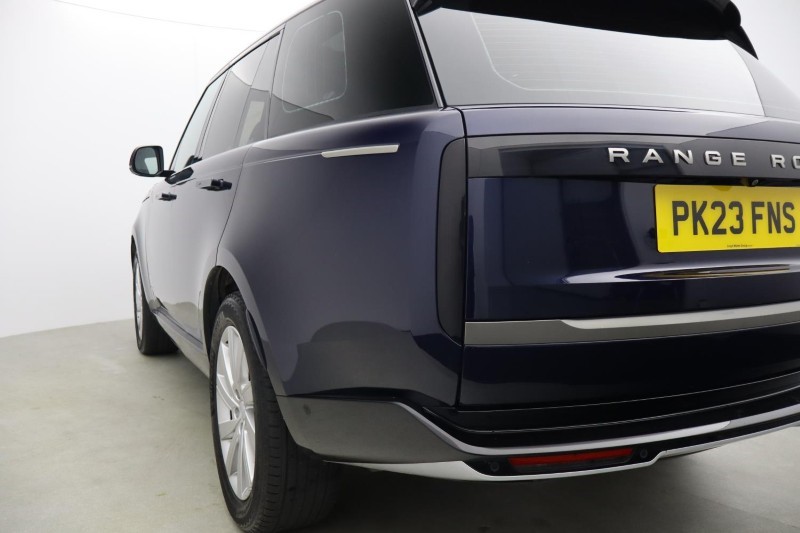 2023 (23) LAND ROVER RANGE ROVER 3.0 D350 SE 4dr Auto 5221657