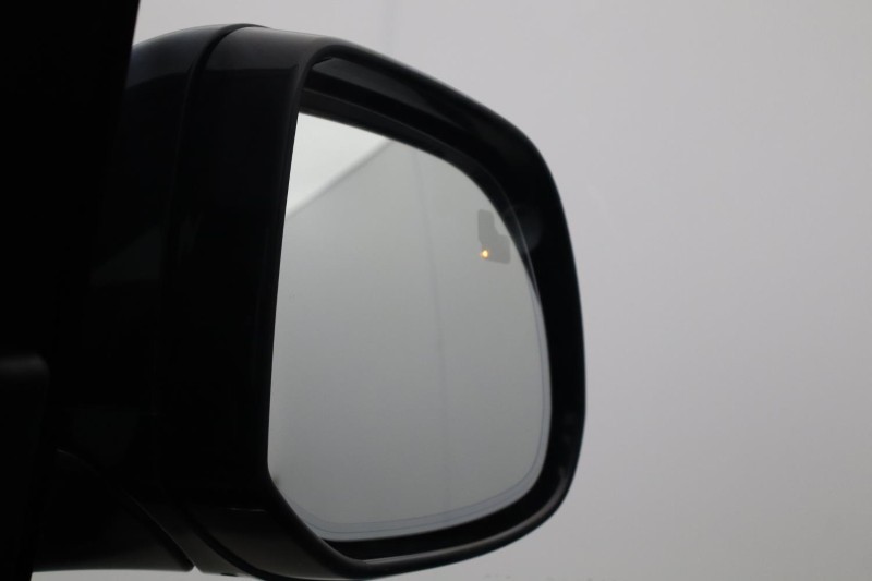 2023 (23) LAND ROVER RANGE ROVER 3.0 D350 SE 4dr Auto 5221711