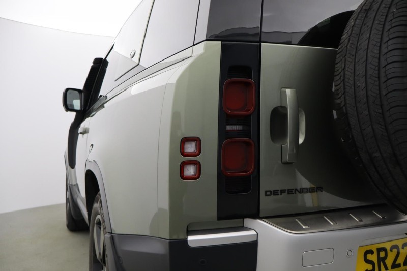 2022 (22) LAND ROVER DEFENDER 3.0 D250 HSE 90 3dr Auto 5205822