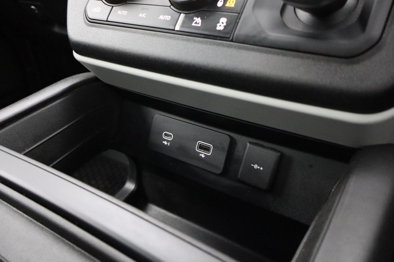 2022 (22) LAND ROVER DEFENDER 3.0 D250 HSE 90 3dr Auto 5205874