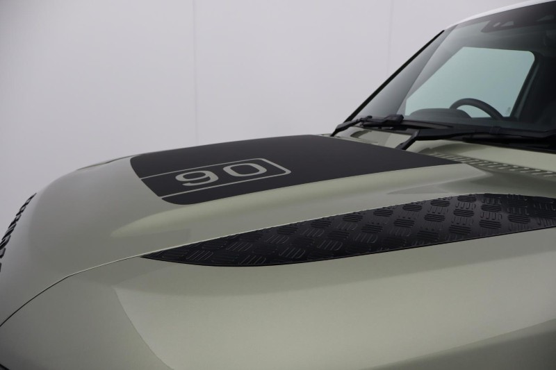 2022 (22) LAND ROVER DEFENDER 3.0 D250 HSE 90 3dr Auto 5205855