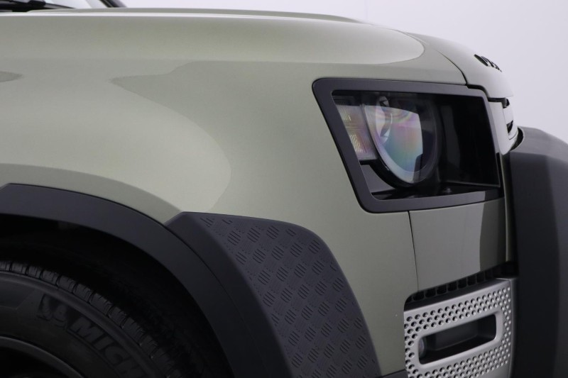 2022 (22) LAND ROVER DEFENDER 3.0 D250 HSE 90 3dr Auto 5205851