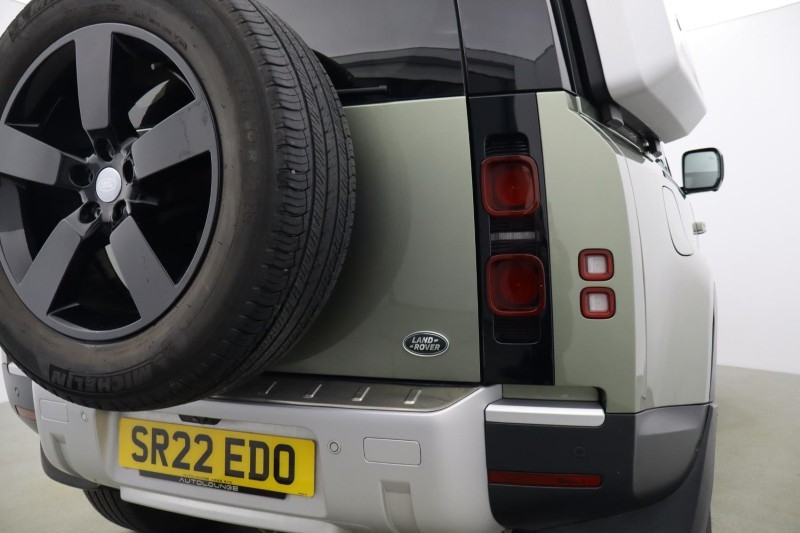 2022 (22) LAND ROVER DEFENDER 3.0 D250 HSE 90 3dr Auto 5205821