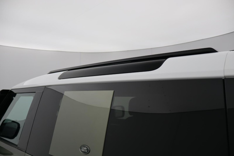 2022 (22) LAND ROVER DEFENDER 3.0 D250 HSE 90 3dr Auto 5205831