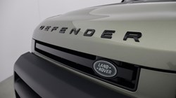 2022 (22) LAND ROVER DEFENDER 3.0 D250 HSE 90 3dr Auto 5205853