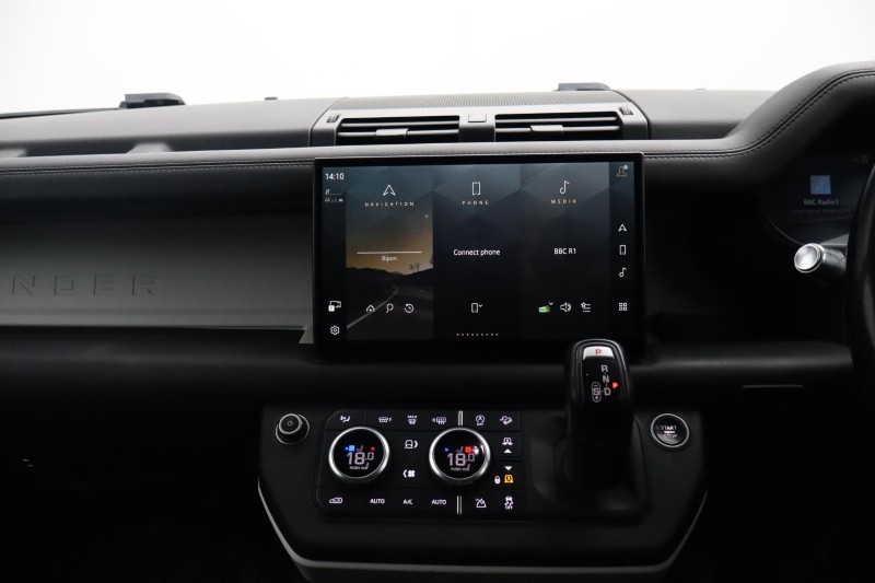 2022 (22) LAND ROVER COMMERCIAL DEFENDER 3.0 D300 Hard Top HSE Auto [3 Seat] 5211508