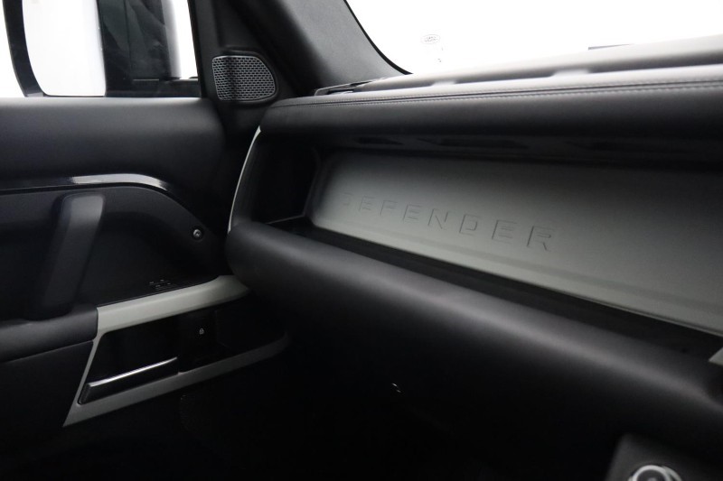 2022 (22) LAND ROVER COMMERCIAL DEFENDER 3.0 D300 Hard Top HSE Auto [3 Seat] 5211560