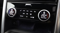 2023 (73) LAND ROVER COMMERCIAL DISCOVERY 3.0 D300 Dynamic HSE Commercial Auto 5188159