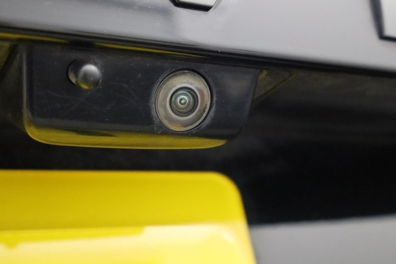 2023 (73) LAND ROVER COMMERCIAL DISCOVERY 3.0 D300 Dynamic HSE Commercial Auto 5188110