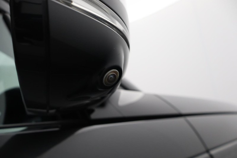 2023 (73) LAND ROVER COMMERCIAL DISCOVERY 3.0 D300 Dynamic HSE Commercial Auto 5188123