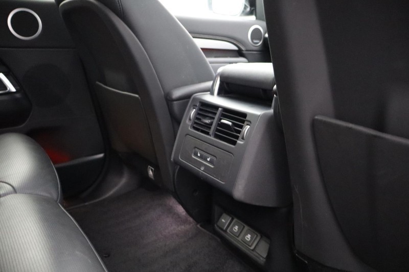 2022 (22) LAND ROVER DISCOVERY 3.0 D300 R-Dynamic HSE 5dr Auto 5202648