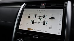 2022 (22) LAND ROVER DISCOVERY 3.0 D300 R-Dynamic HSE 5dr Auto 5202671