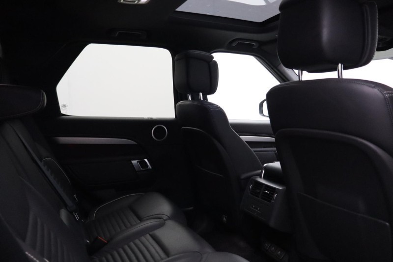 2022 (22) LAND ROVER DISCOVERY 3.0 D300 R-Dynamic HSE 5dr Auto 5202650