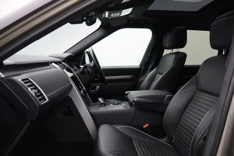 2022 (22) LAND ROVER DISCOVERY 3.0 D300 R-Dynamic HSE 5dr Auto 5202633