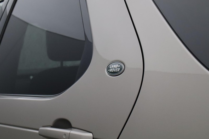 2022 (22) LAND ROVER DISCOVERY 3.0 D300 R-Dynamic HSE 5dr Auto 5202628