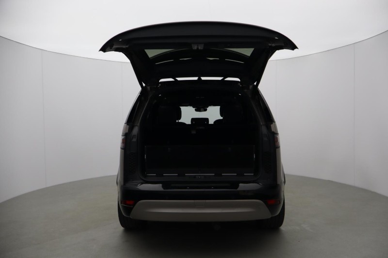 2022 (22) LAND ROVER DISCOVERY 3.0 D300 R-Dynamic HSE 5dr Auto 5202623