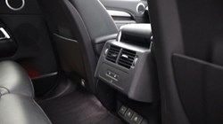 2022 (22) LAND ROVER DISCOVERY 3.0 D300 R-Dynamic HSE 5dr Auto 5202647