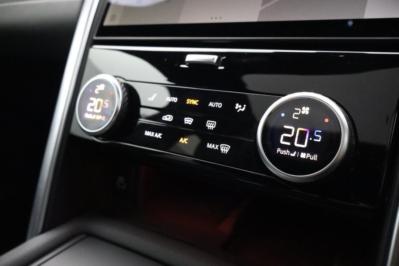 2022 (22) LAND ROVER DISCOVERY 3.0 D300 R-Dynamic HSE 5dr Auto 5202661