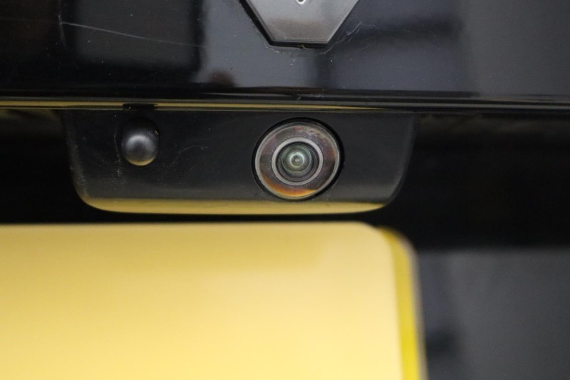 2022 (22) LAND ROVER DISCOVERY 3.0 D300 R-Dynamic HSE 5dr Auto 5202622