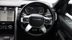 2022 (22) LAND ROVER DISCOVERY 3.0 D300 R-Dynamic HSE 5dr Auto 5202657