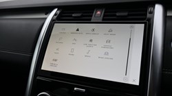 2022 (22) LAND ROVER DISCOVERY 3.0 D300 R-Dynamic HSE 5dr Auto 5202672