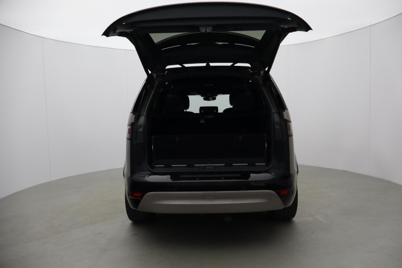 2022 (22) LAND ROVER DISCOVERY 3.0 D300 R-Dynamic HSE 5dr Auto 5202624