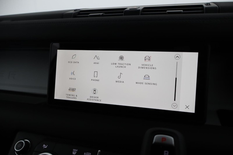 2024 (24) LAND ROVER COMMERCIAL DEFENDER 3.0 D250 Hard Top Auto 5234143