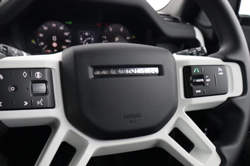 2024 (24) LAND ROVER COMMERCIAL DEFENDER 3.0 D250 Hard Top Auto 5234151