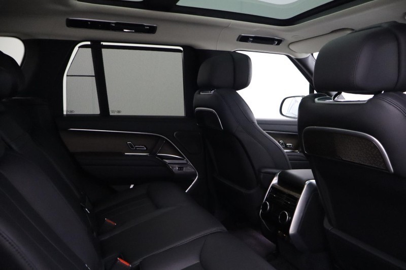 2024 (74) LAND ROVER RANGE ROVER 3.0 D350 Autobiography 4dr Auto 5187142