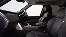 2024 (74) LAND ROVER RANGE ROVER 3.0 D350 Autobiography 4dr Auto 5187136