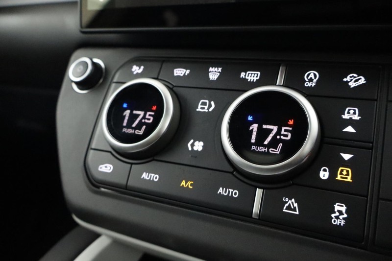 2025 (75) LAND ROVER DEFENDER 3.0 D350 X-Dynamic HSE 110 5dr Auto [7 Seat] 5200998