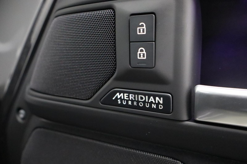 2025 (75) LAND ROVER DEFENDER 3.0 D350 X-Dynamic HSE 110 5dr Auto [7 Seat] 5200994